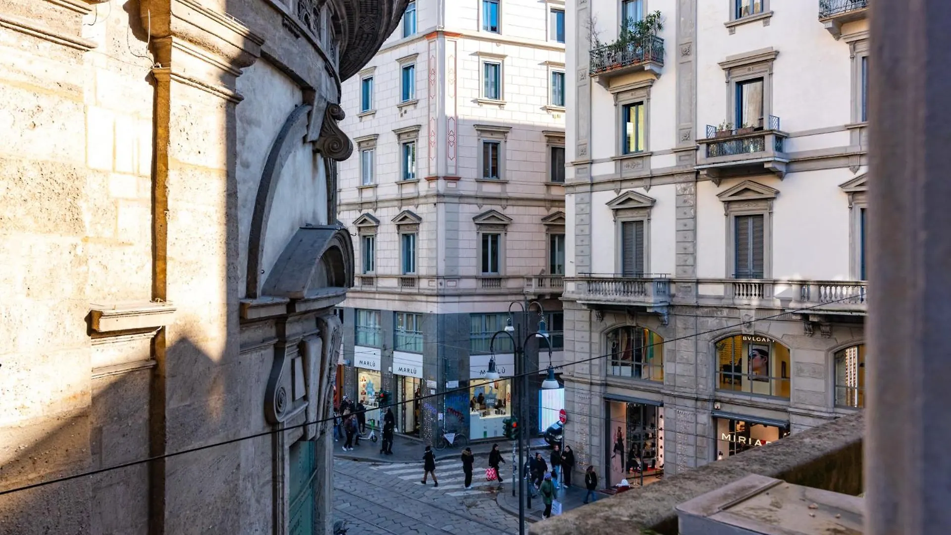 Central Apartment Duomo 2 - Wi-Fi & Ac Free Milan Italy